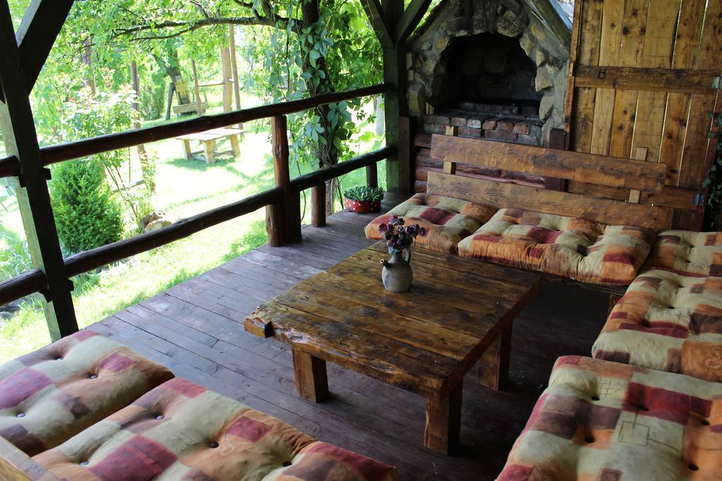 Visoko Gorani Cottage Exterior foto